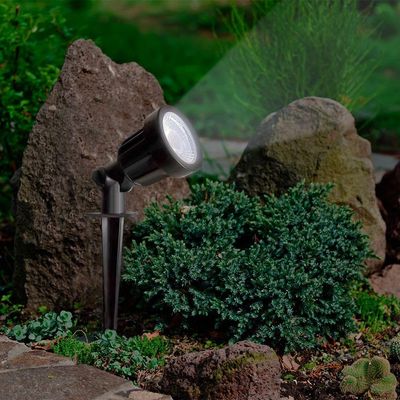 Espeto P/ Jardim Taschibra Destaco Led Integrado 5w Preto Bivolt 6500k Luz Fria