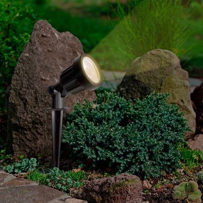 Espeto P/ Jardim Taschibra Destaco Led Integrado 5w Preto Bivolt 3000k Luz Quente