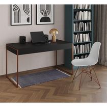 Escrivaninha Industrial Escritório Preta 137X53Cm Malta Com 1 Cadeira Branca Base Cobre Cor: Preto