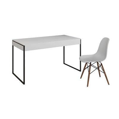 Mesa De Escritório Industrial Branca 137X53Cm Base Ferro Preto Com 1 Cadeira Branca