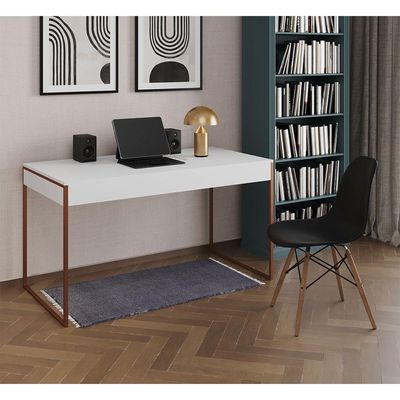 Mesa De Escritório Industrial Malta Branca 137X53Cm Base Cobre Com 1 Cadeira Preta Made Cor: Branco