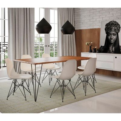 Mesa Sala De Jantar Industrial Amêndoa 135X75 Com 6 Cadeiras Brancas De Ferro Preto Cor: Marrom