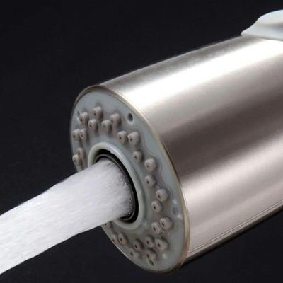 Torneira Goumet Pull Down Metal Escovado Monocomando Bancada