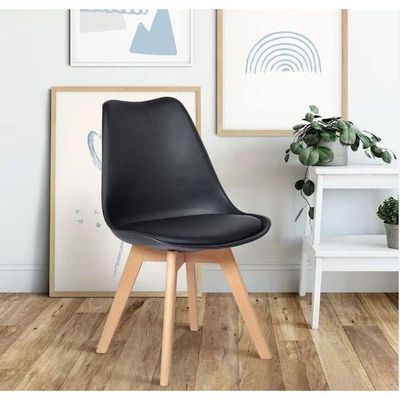 Cadeira Charles Eames Leda Luisa Saarinen Estofada Base Madeira - Preta