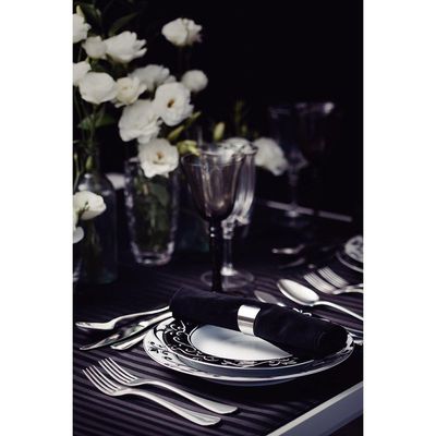 Garfo De Mesa Classic Prata Tramontina Em Aço Inox Com Revestimento De Prata Tramontina